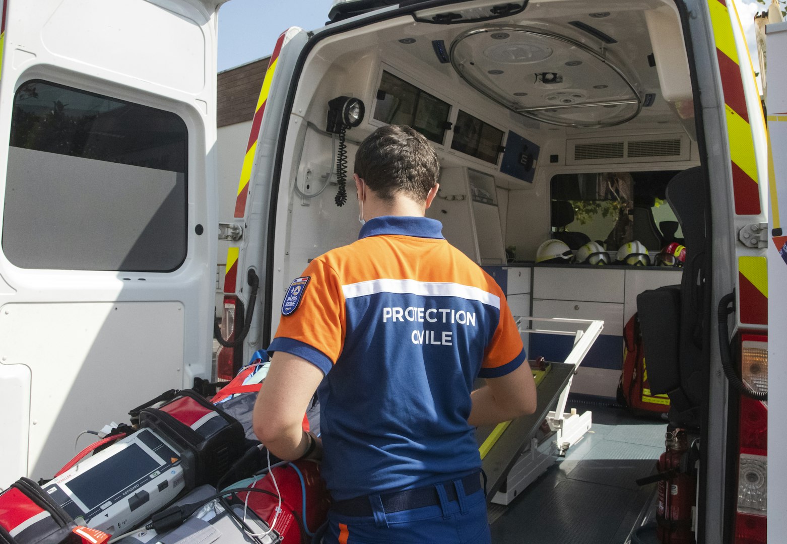 911 ID First responder encounter